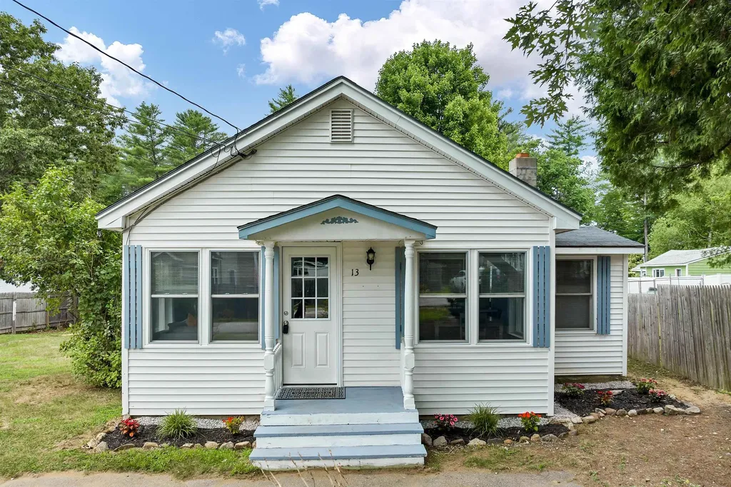 13 Robin Street Franklin NH 03253