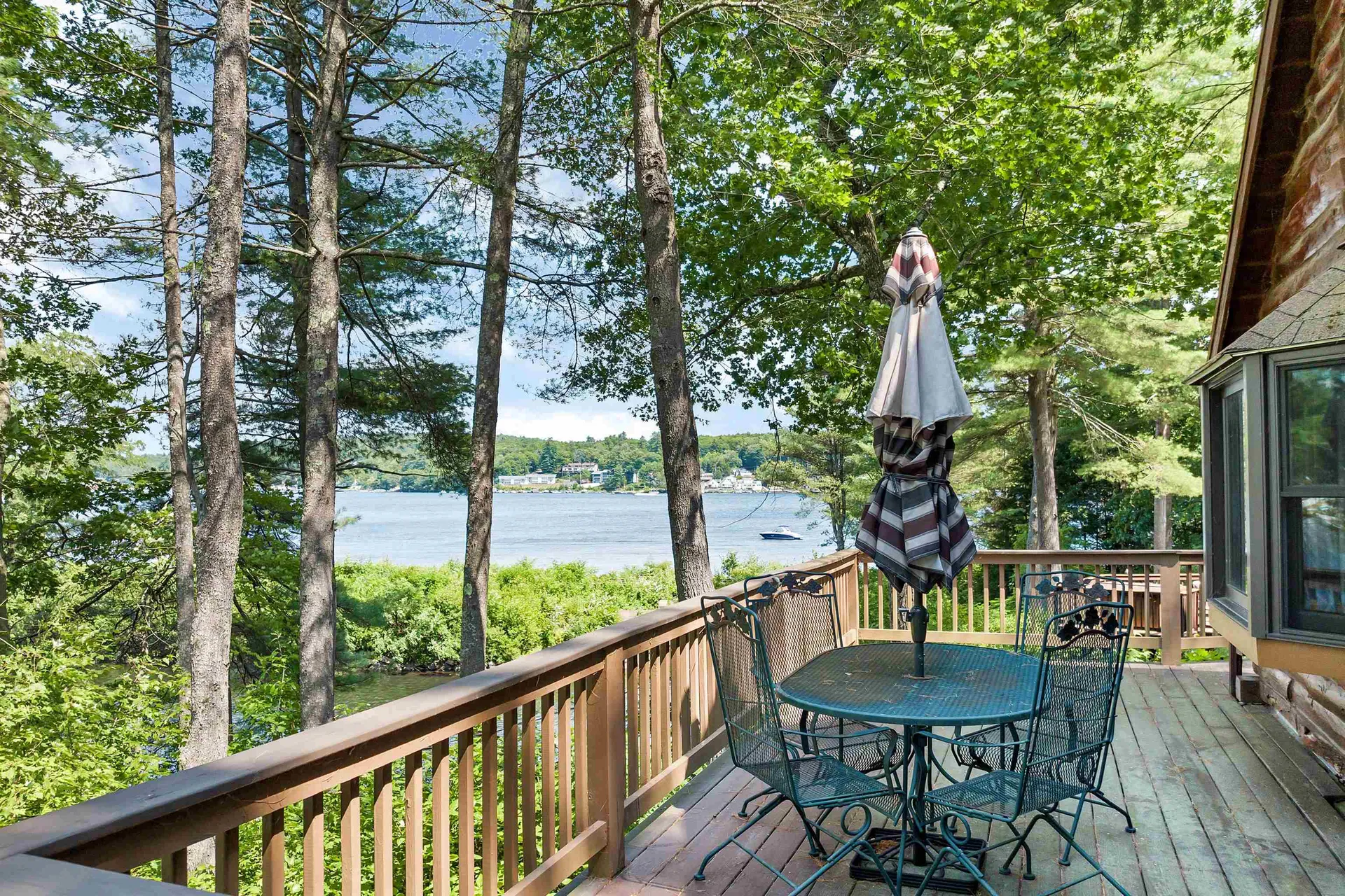 186 Hillcroft Road Laconia NH 03246