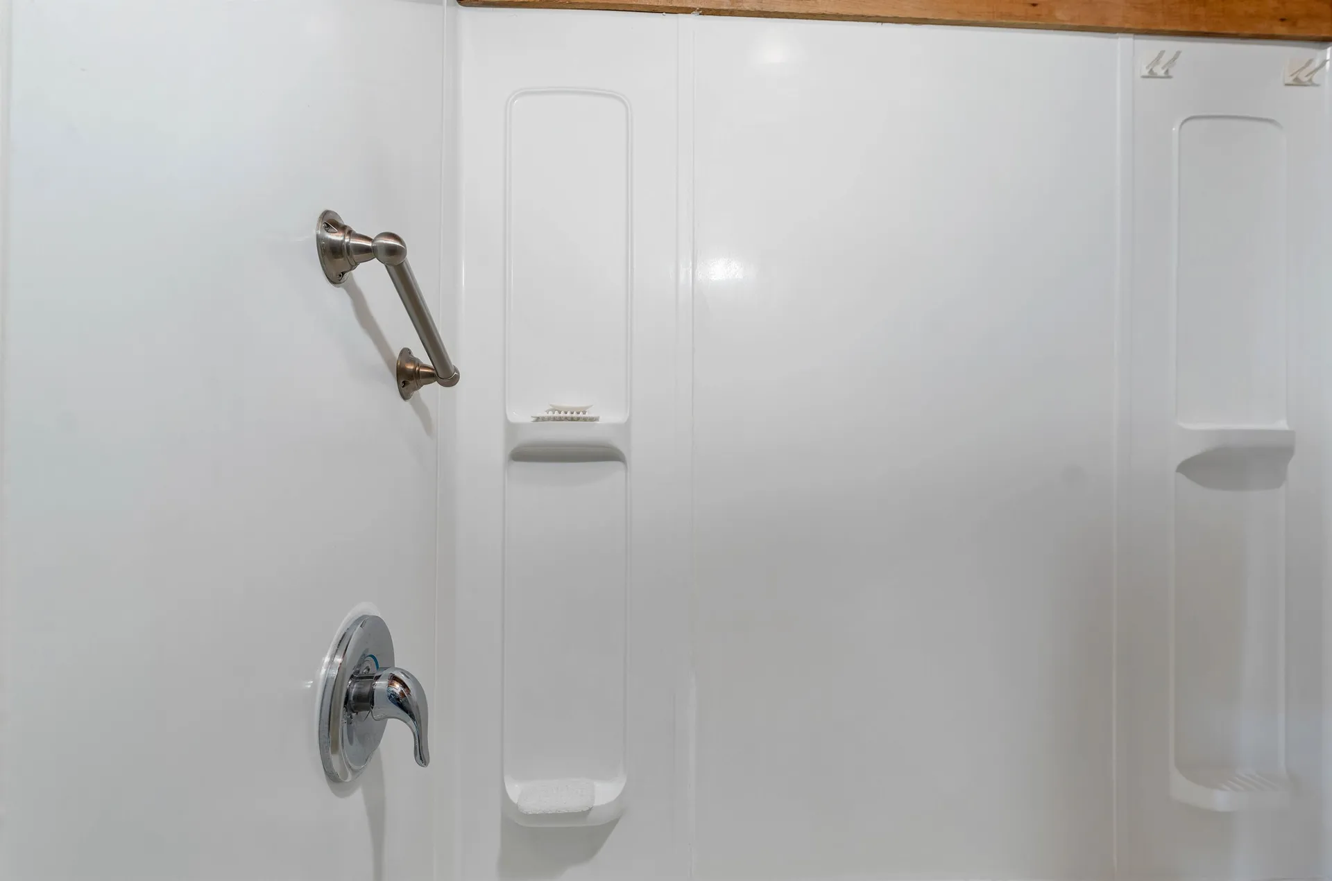 186 Hillcroft Road Laconia NH 03246