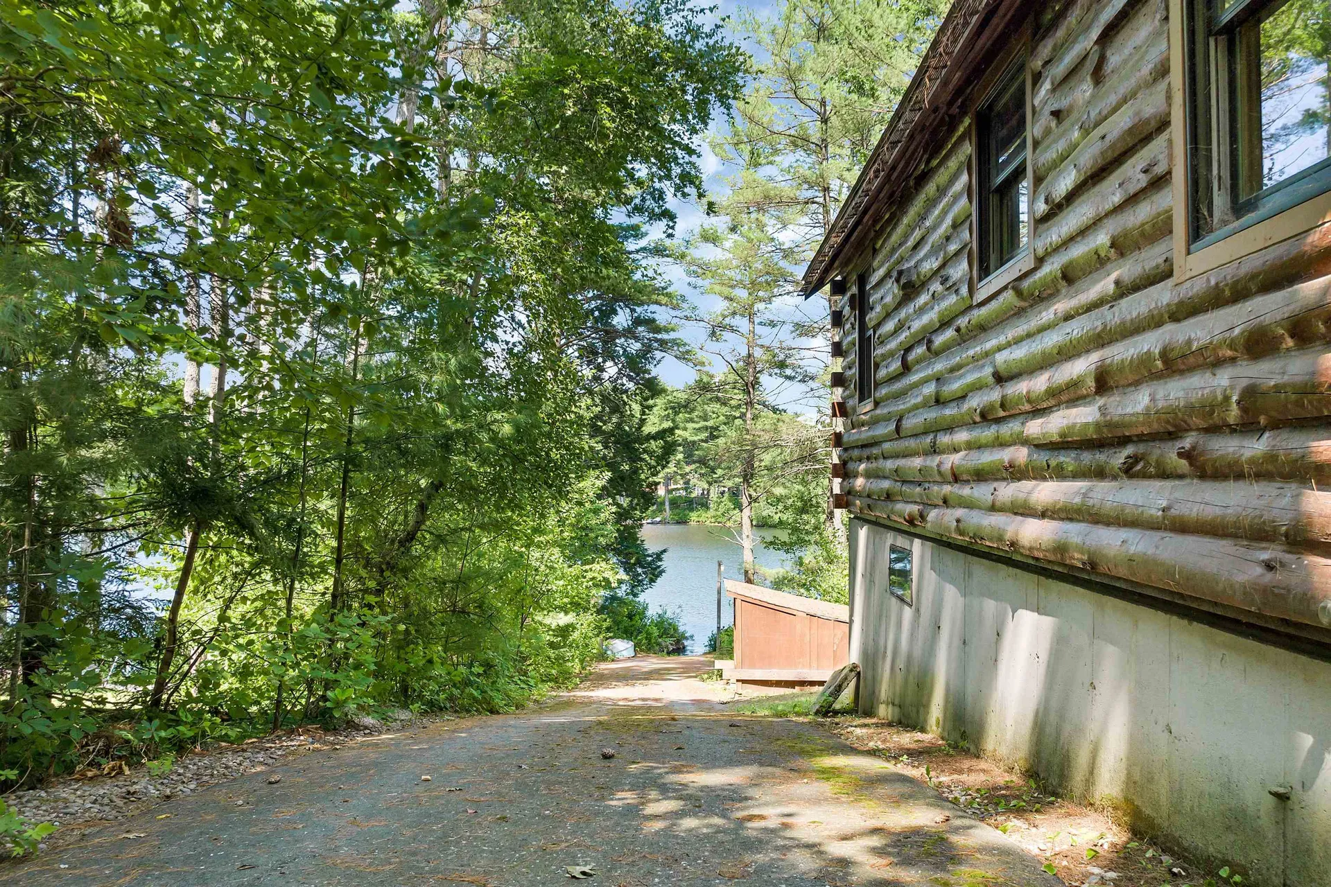186 Hillcroft Road Laconia NH 03246