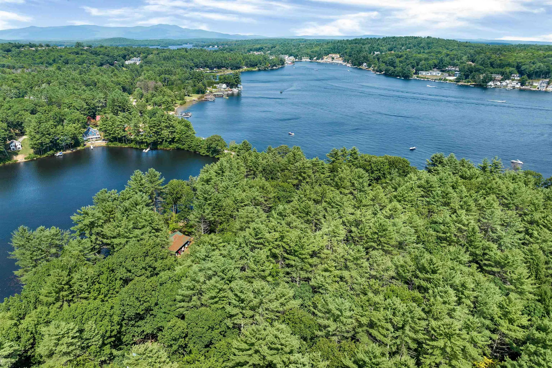 186 Hillcroft Road Laconia NH 03246