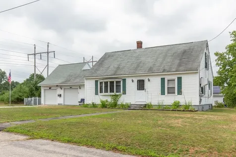 864 Leyte Street Manchester NH 03102