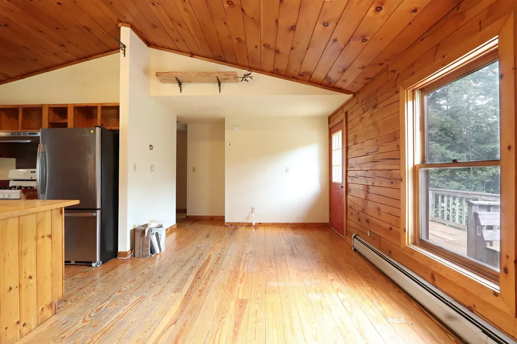 1374 East Albany Road Barton VT 05822