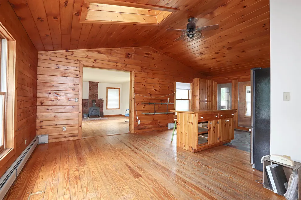 1374 East Albany Road Barton VT 05822