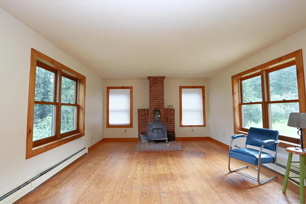 1374 East Albany Road Barton VT 05822