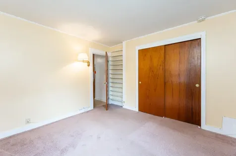 149 Chester Road Derry NH 03038