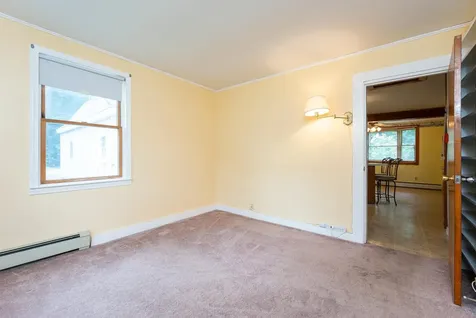 149 Chester Road Derry NH 03038