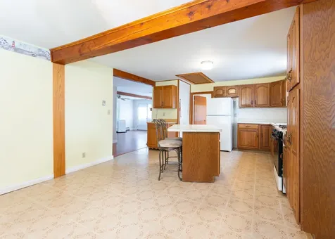 149 Chester Road Derry NH 03038