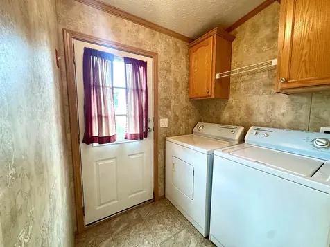 25 Cedar Street Hinsdale NH 03451