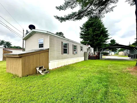 25 Cedar Street Hinsdale NH 03451