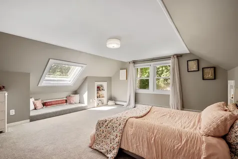109 Pillsbury Road Londonderry NH 03053