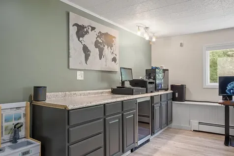 109 Pillsbury Road Londonderry NH 03053