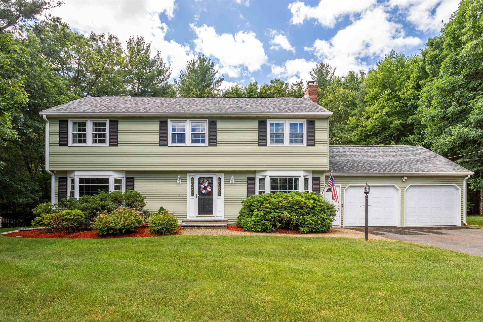 4 Par Lane Hudson NH 03051