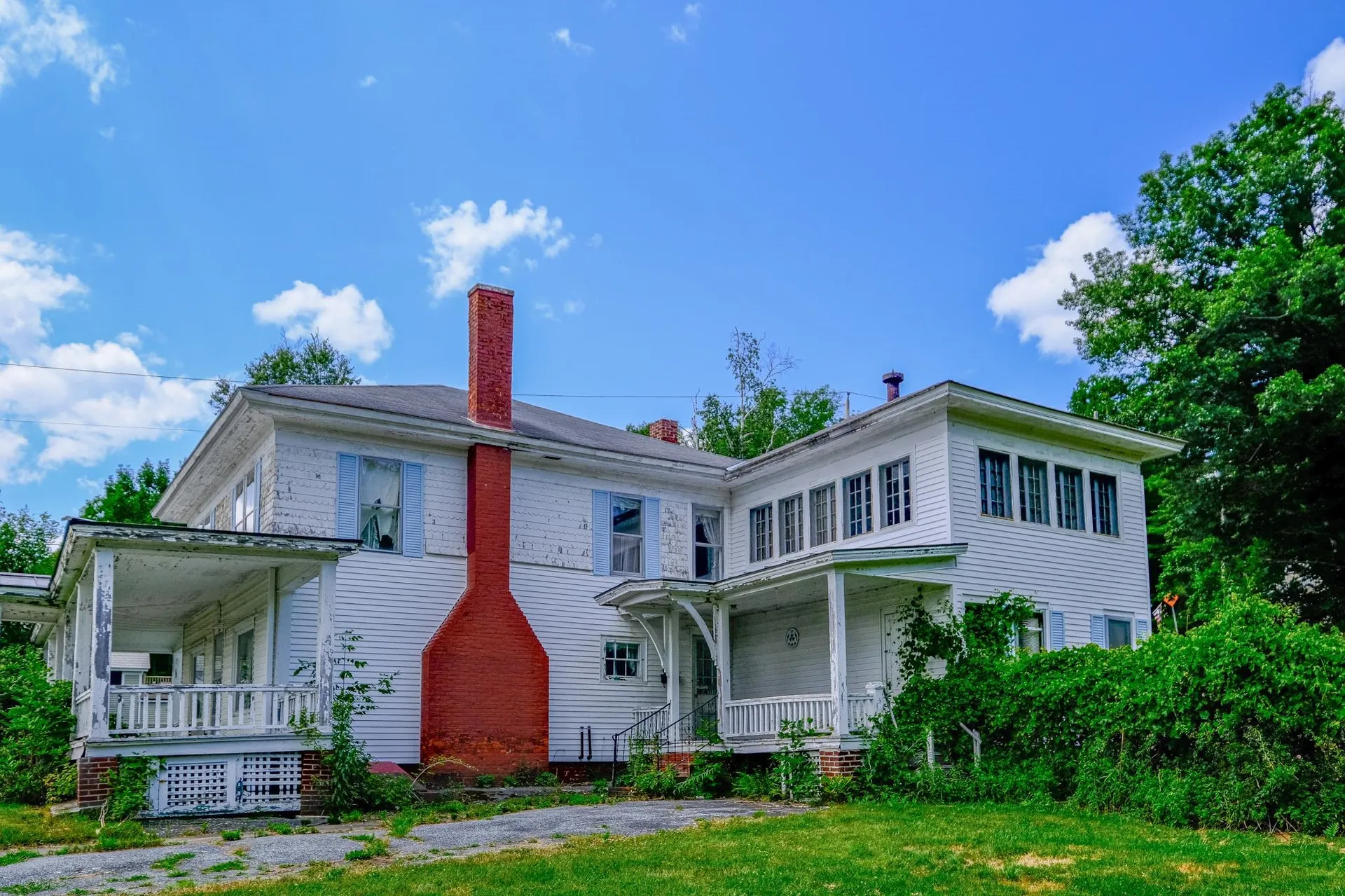 15 Gill Terrace Ludlow VT 05149