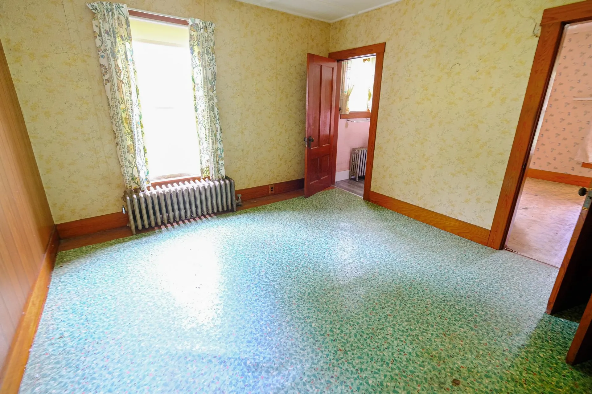 15 Gill Terrace Ludlow VT 05149