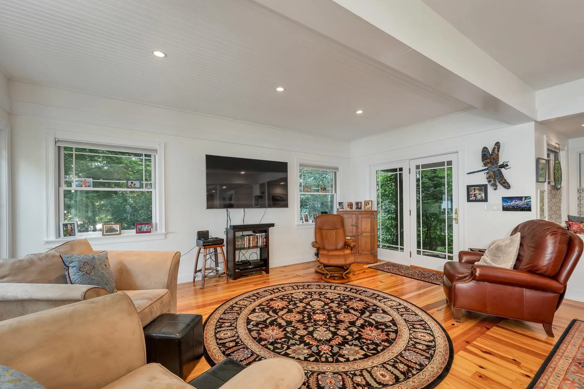 154 Belknap Point Road Gilford NH 03249