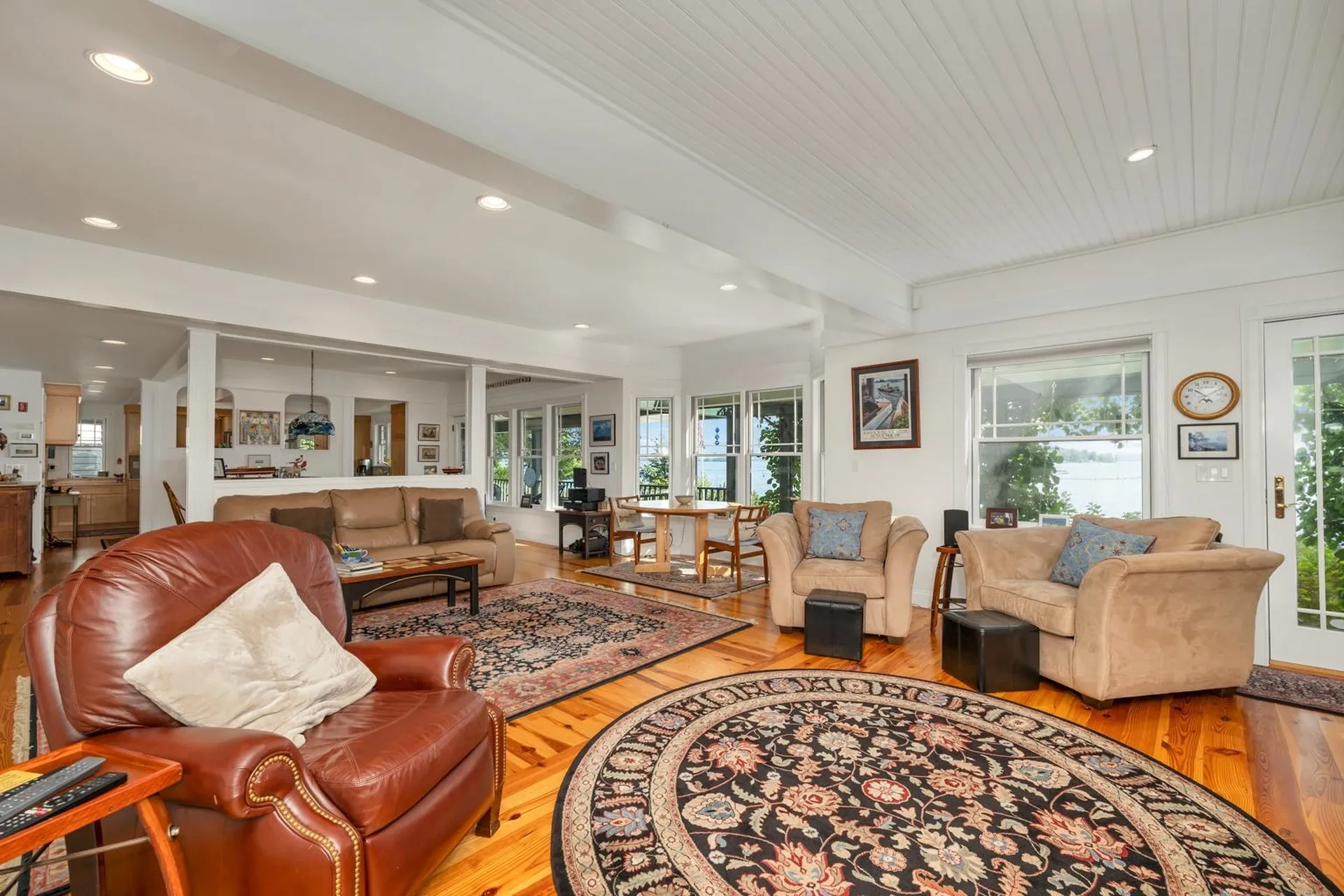 154 Belknap Point Road Gilford NH 03249