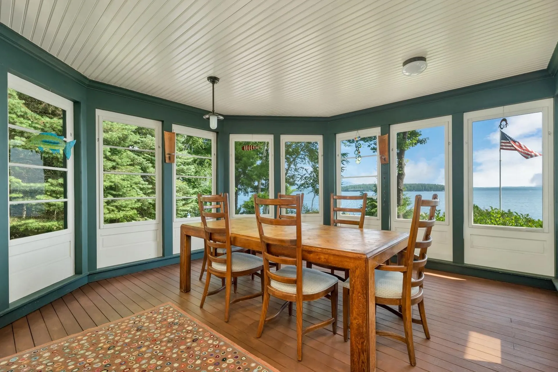 154 Belknap Point Road Gilford NH 03249