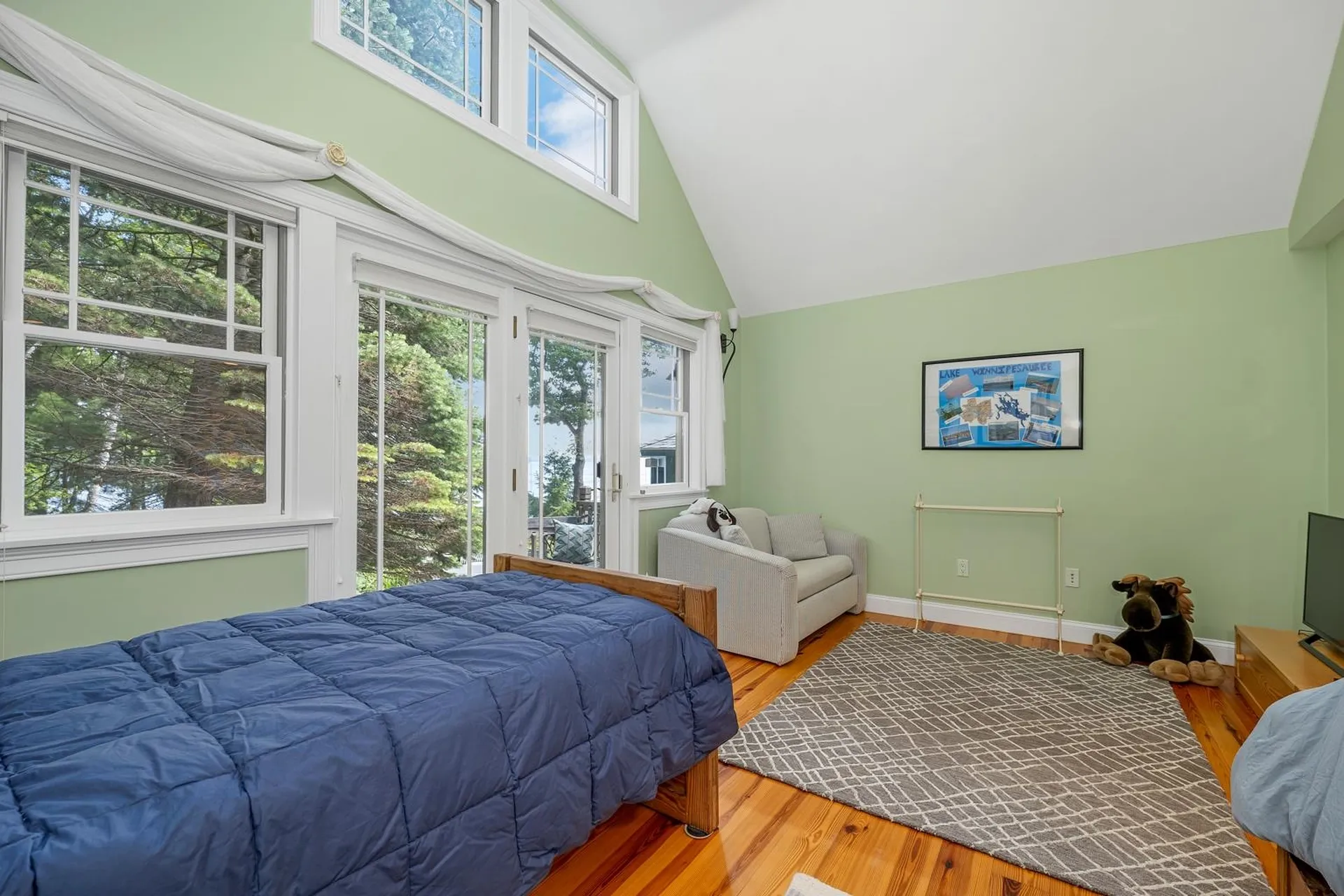 154 Belknap Point Road Gilford NH 03249