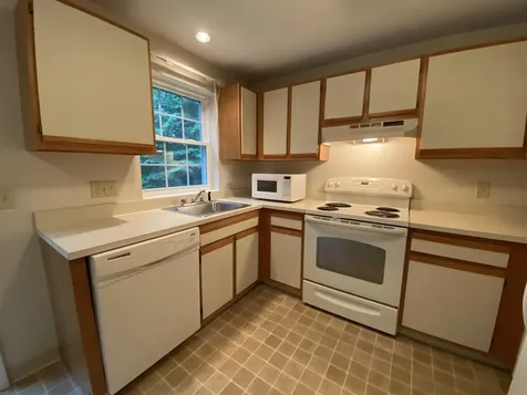 36 NE Village Road Concord NH 03301