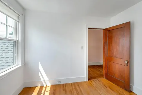 137 Highland Street Laconia NH 03246