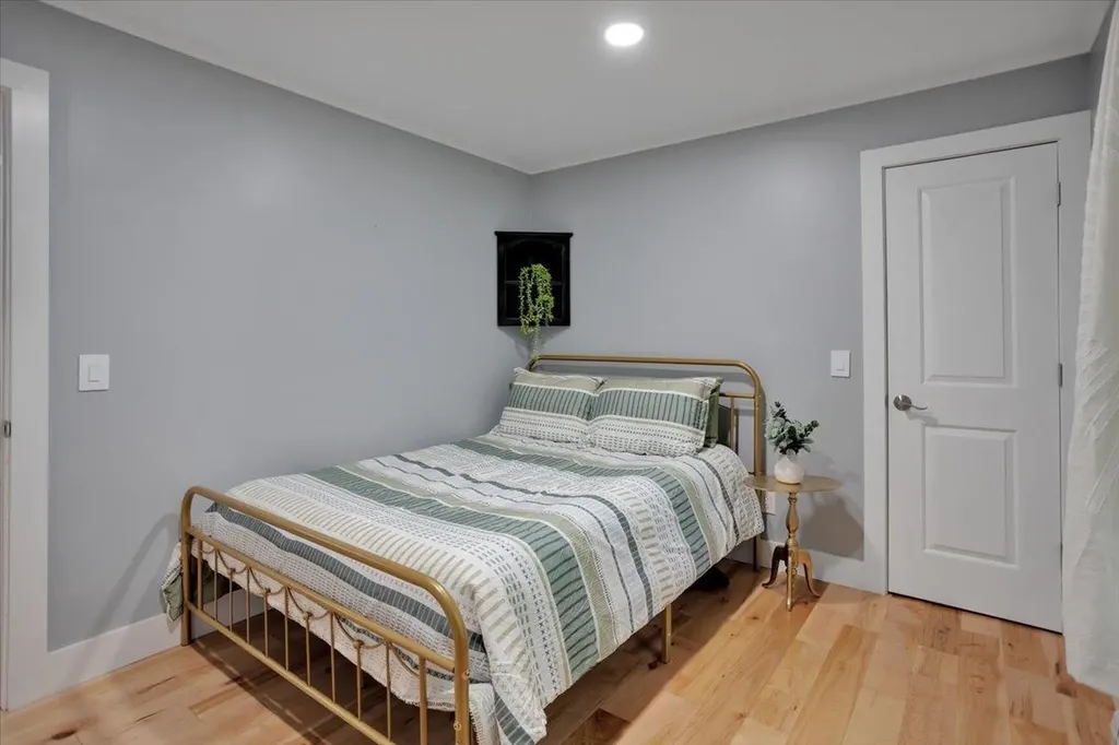49 Route 12 South Northfield VT 05663