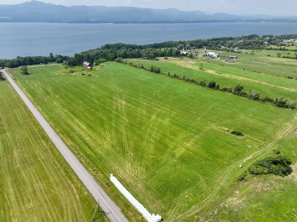3217 Lake Street Addison VT 05491