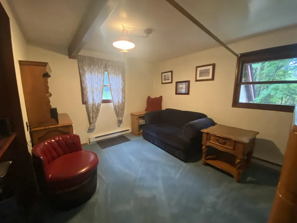 13 Sunnyside Road Dover VT 05356