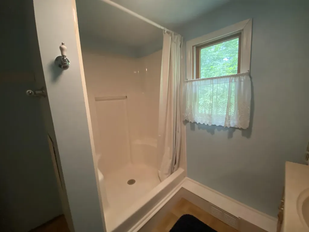 13 Sunnyside Road Dover VT 05356