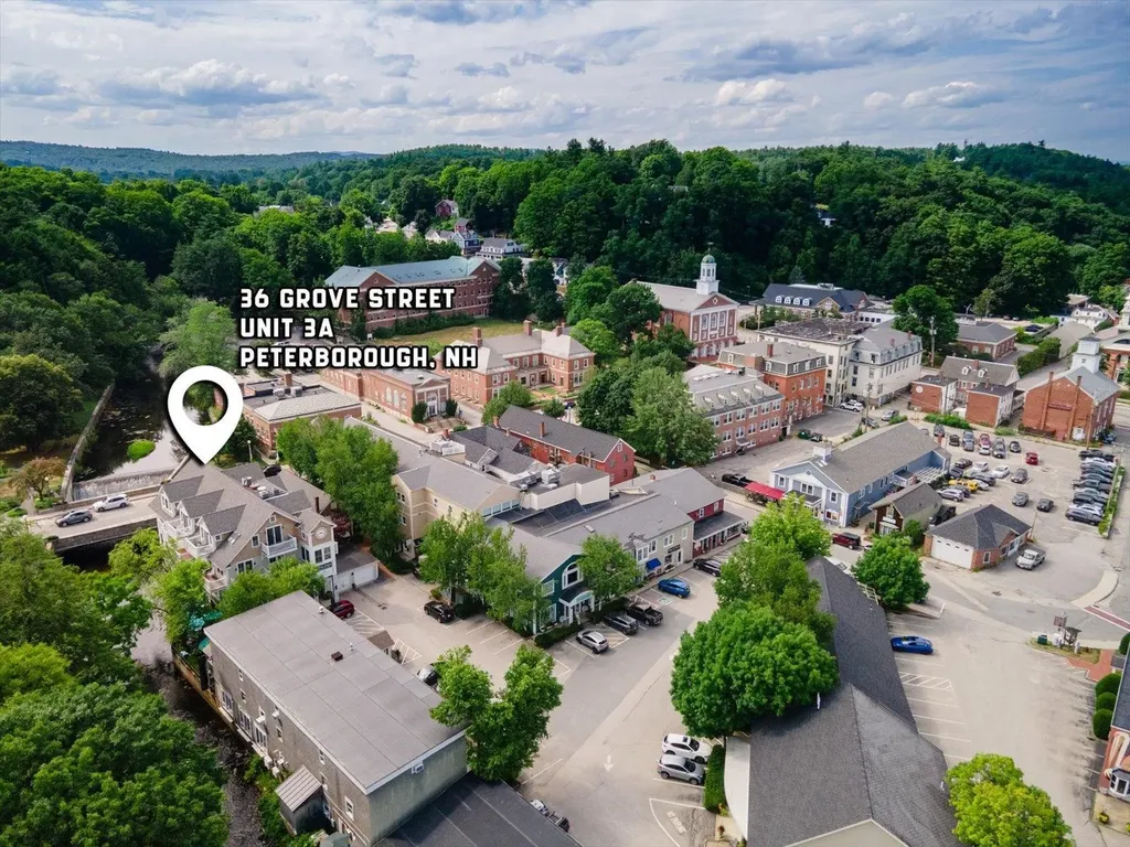 36 Grove Street Peterborough NH 03458