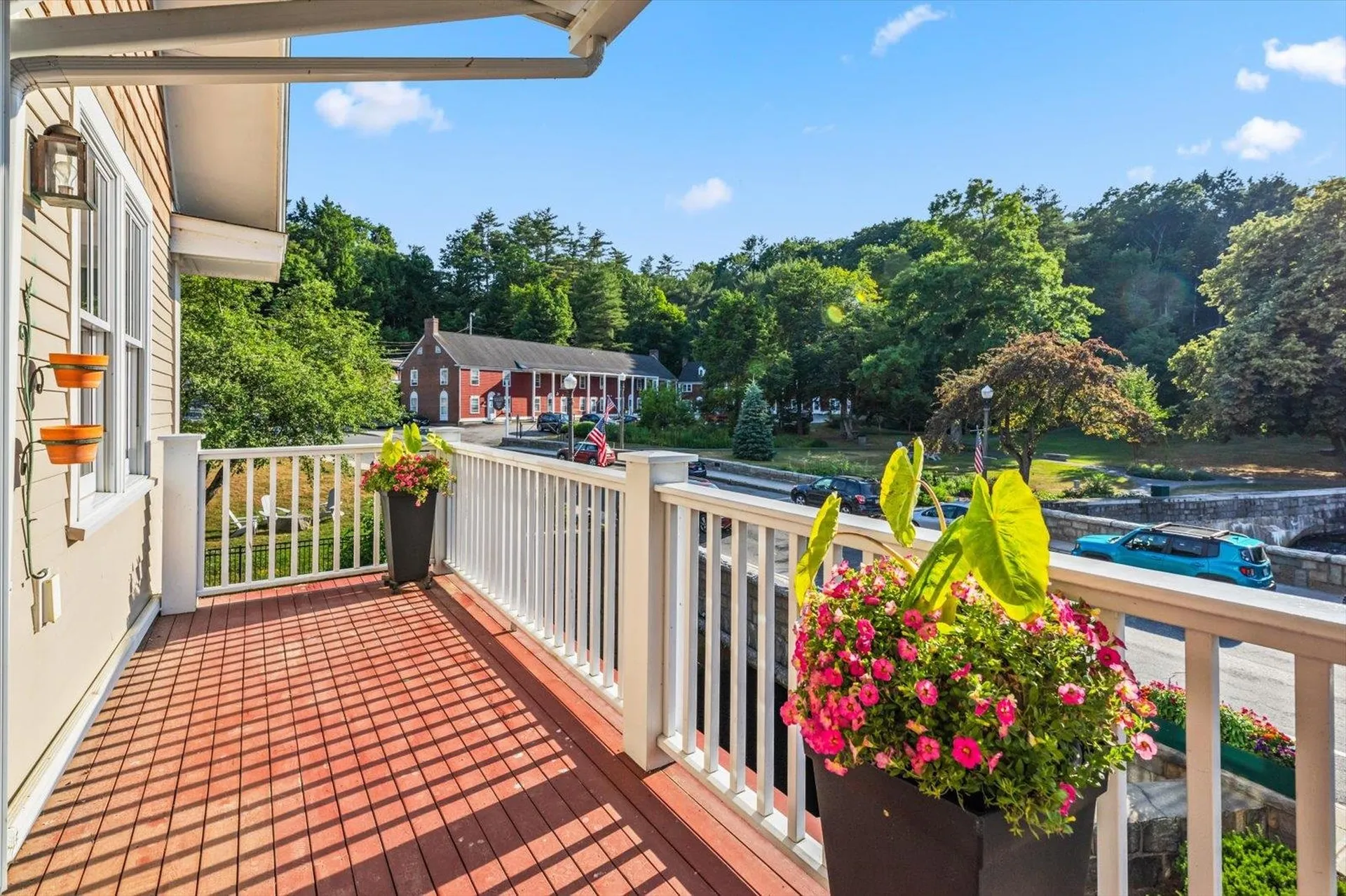 36 Grove Street Peterborough NH 03458