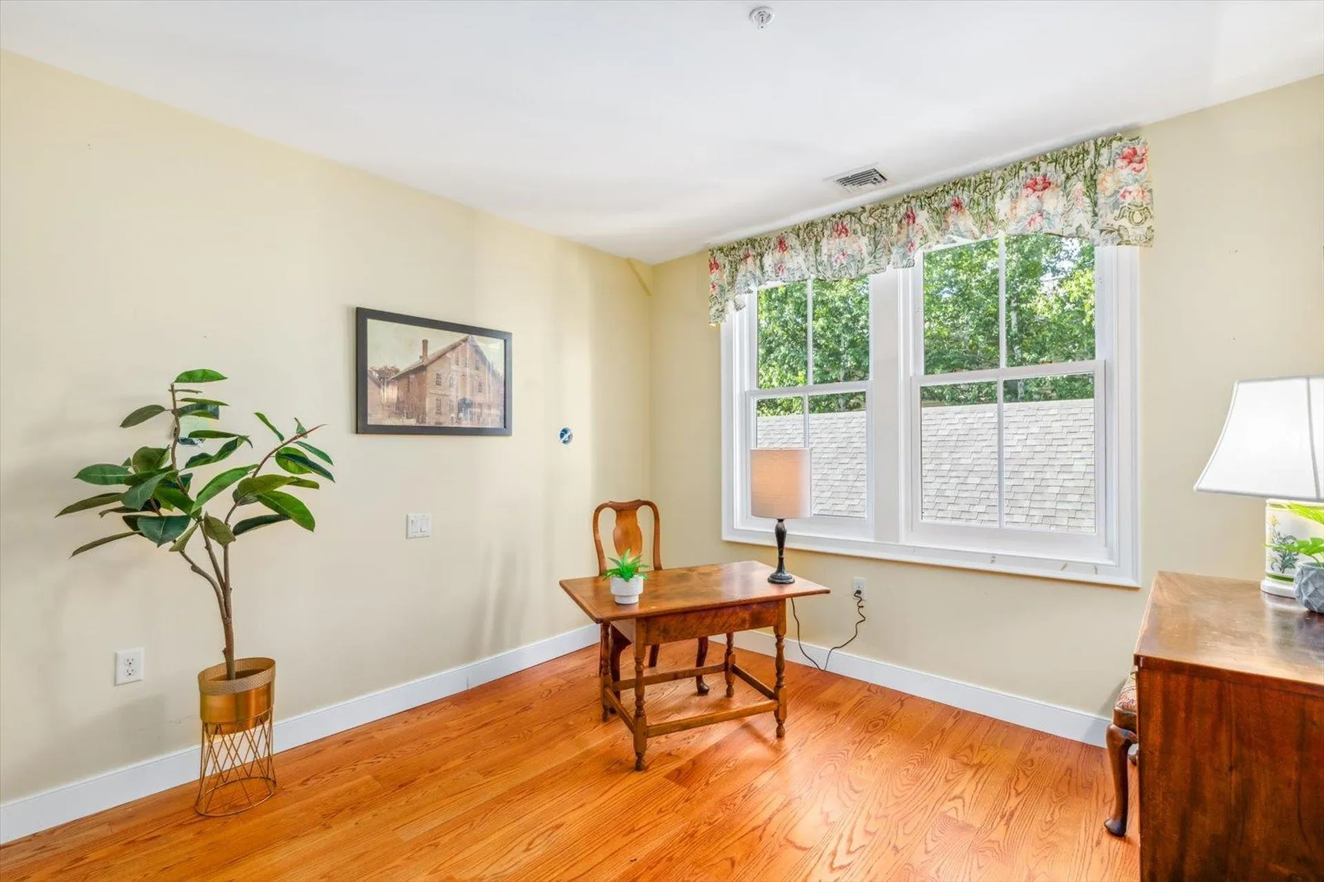 36 Grove Street Peterborough NH 03458