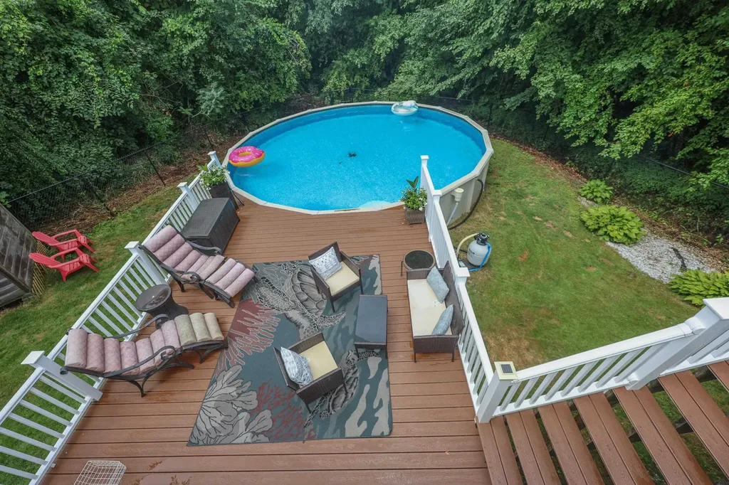 1624 Hooksett Road Hooksett NH 03106