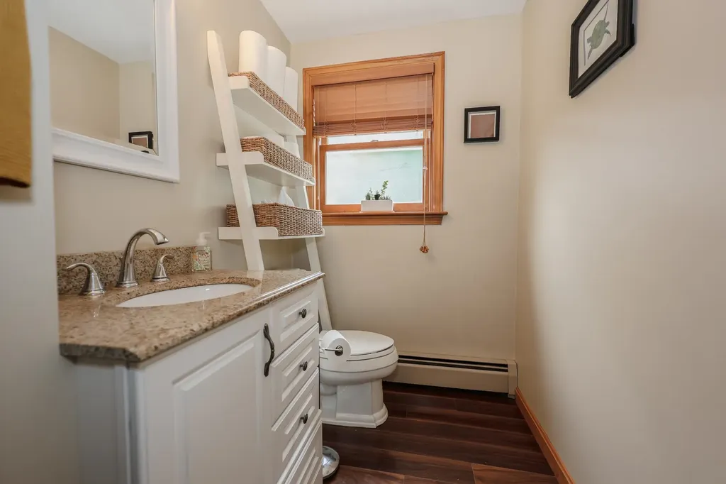 1624 Hooksett Road Hooksett NH 03106