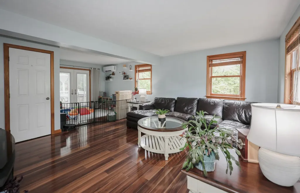 1624 Hooksett Road Hooksett NH 03106