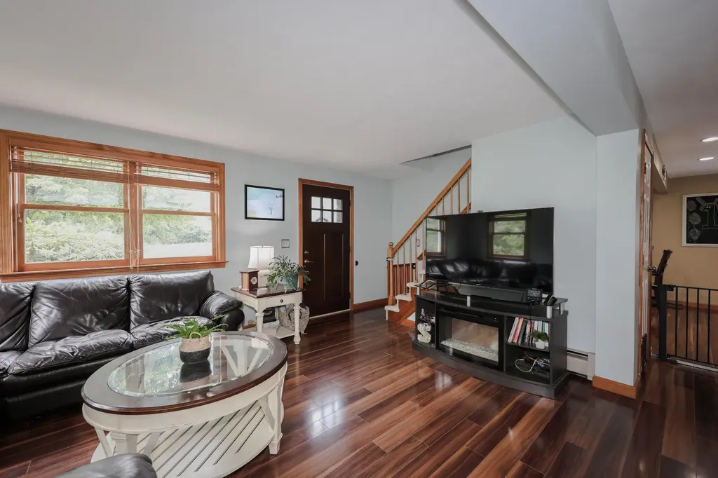 1624 Hooksett Road Hooksett NH 03106
