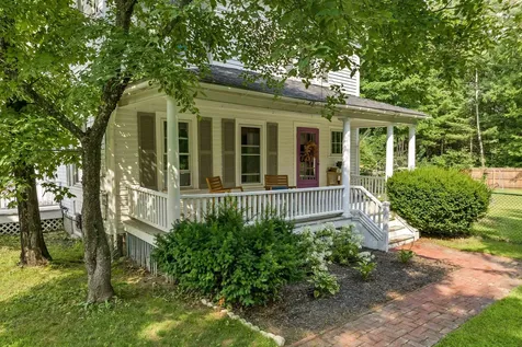 1758 E Main Street Conway NH 03813