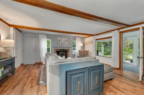 1758 E Main Street Conway NH 03813