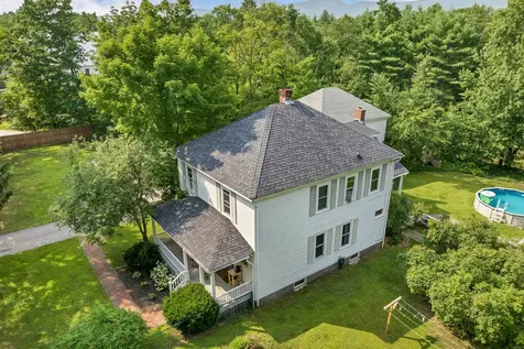 1758 E Main Street Conway NH 03813