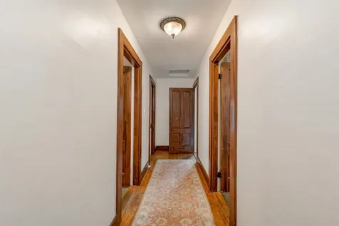 1758 E Main Street Conway NH 03813