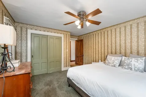 1758 E Main Street Conway NH 03813