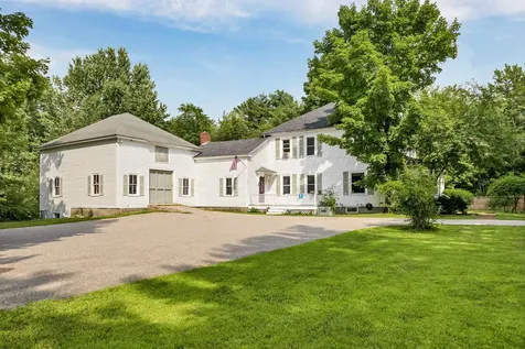 1758 E Main Street Conway NH 03813