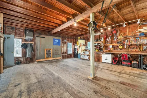 1758 E Main Street Conway NH 03813