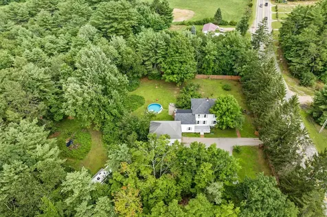 1758 E Main Street Conway NH 03813