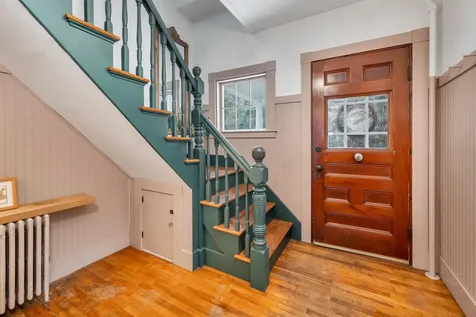 1758 E Main Street Conway NH 03813