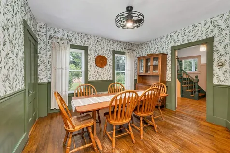 1758 E Main Street Conway NH 03813