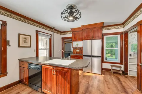 1758 E Main Street Conway NH 03813