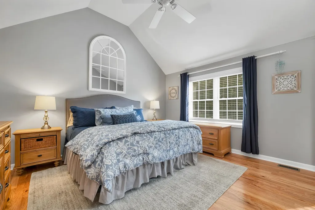 3 Kelly Way Merrimack NH 03054