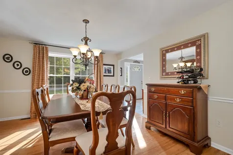3 Kelly Way Merrimack NH 03054