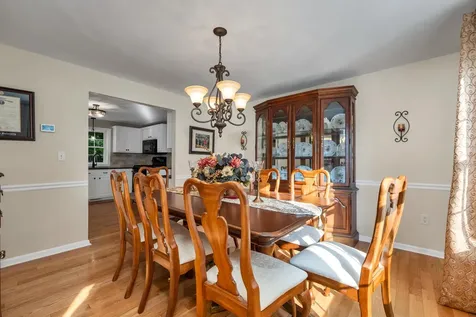 3 Kelly Way Merrimack NH 03054